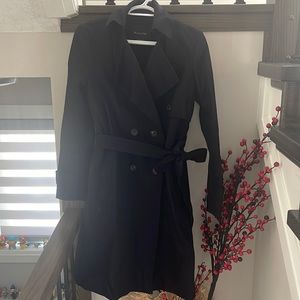 Wool trench coat with belt detail